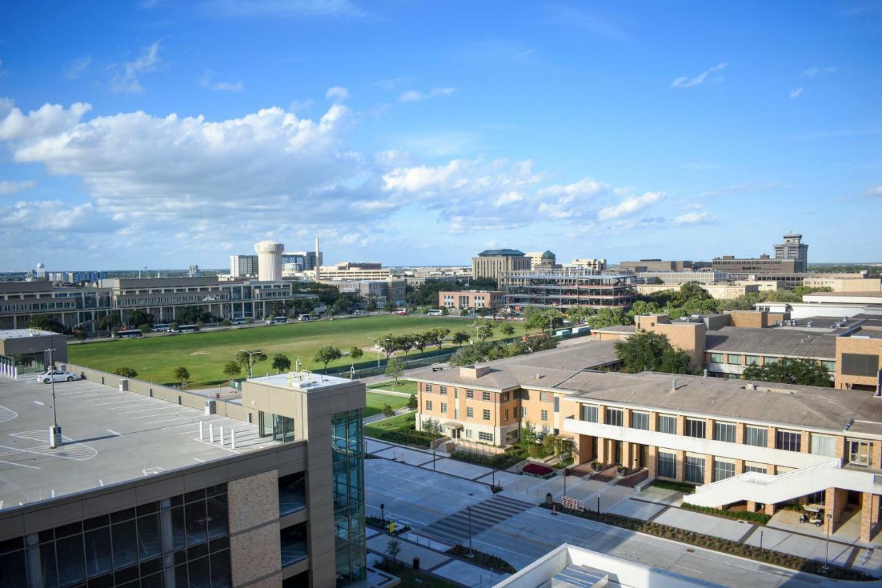 Texas A&M Hotel And Conference Center College Station Exterior photo